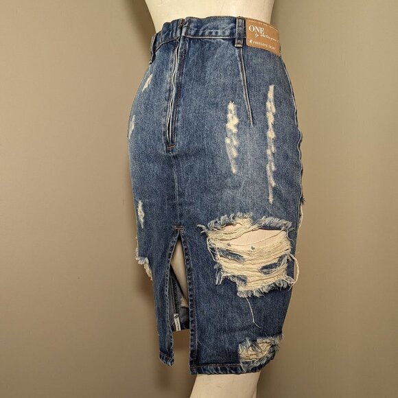 ONE X One Teaspoon Freelove Distressed Denim Jean Skirt size 26 - Picture 3 of 12